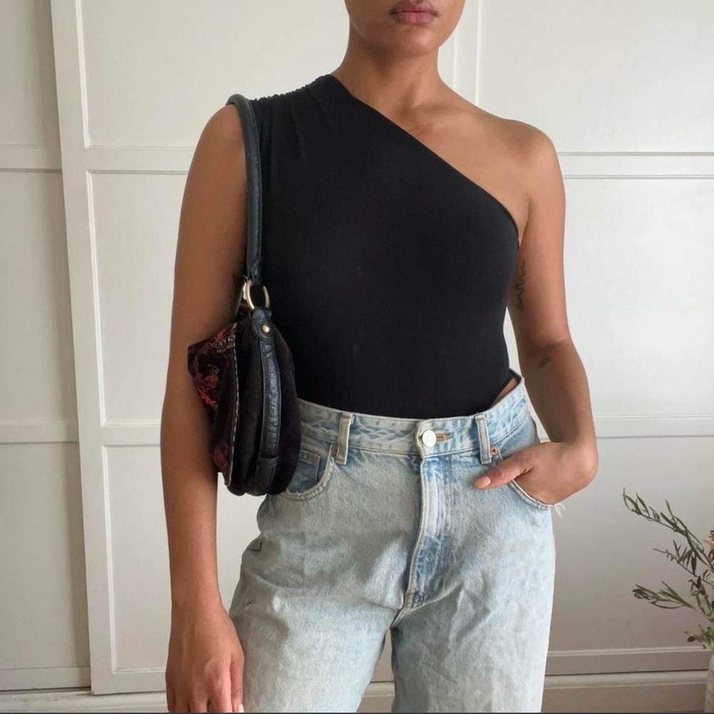 Jade One-Shoulder Black Bodysuit